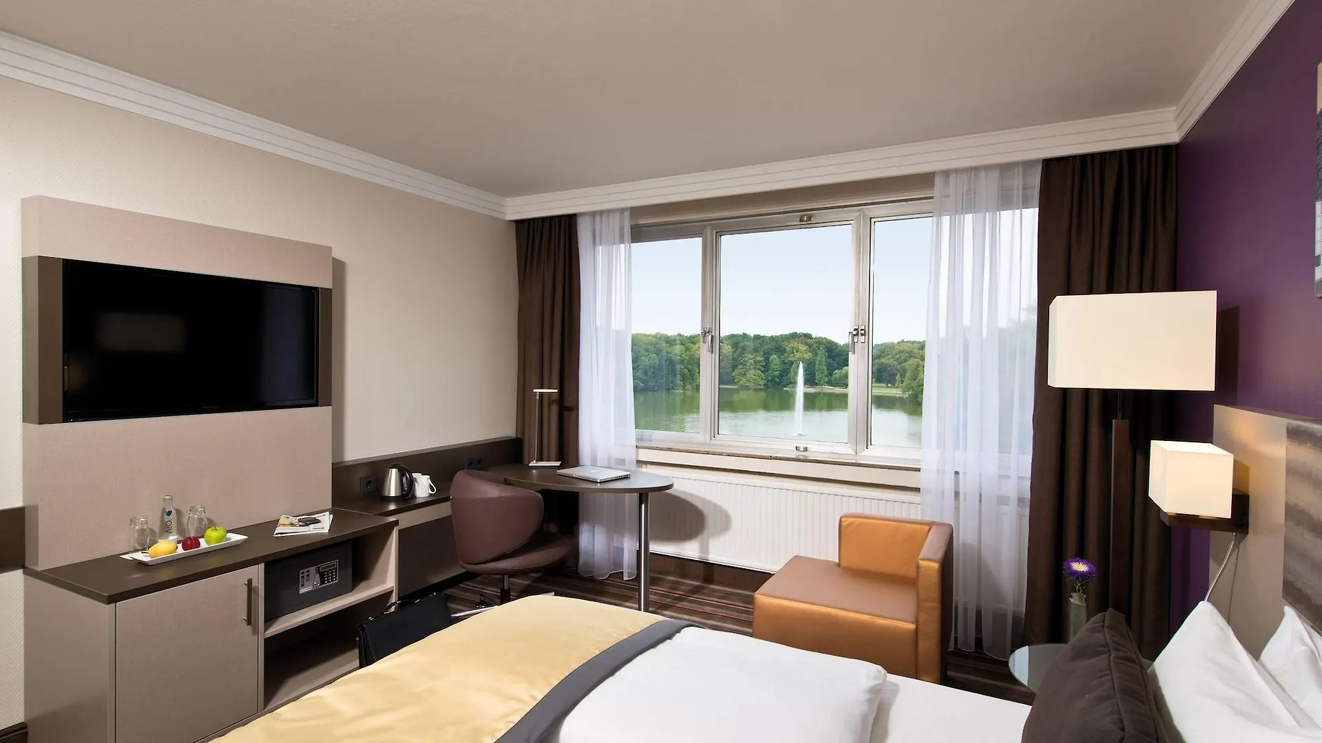 Leonardo Royal Hotel Köln - Am Stadtwald