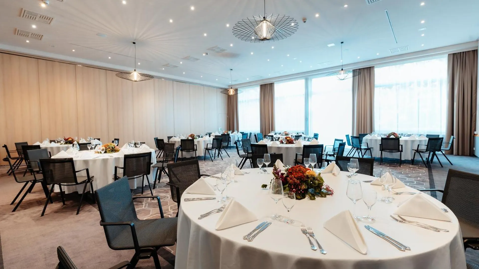 Leonardo Royal Hotel Köln - Am Stadtwald